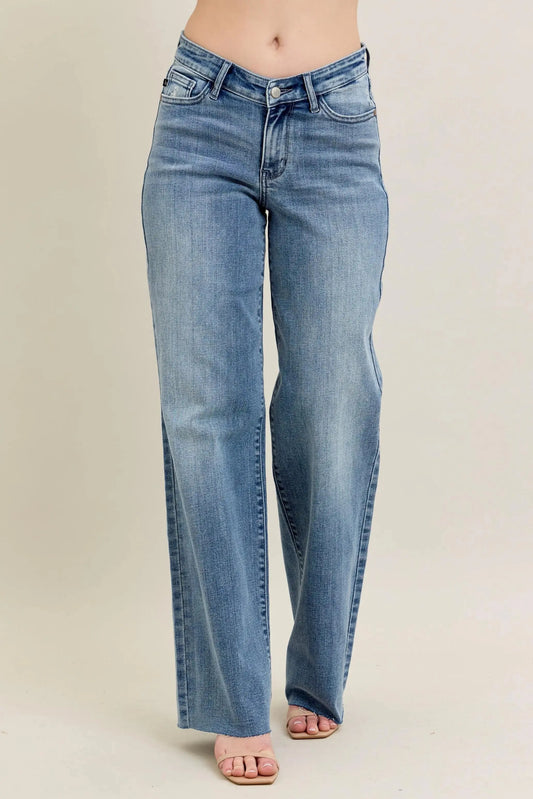 Judy Blue Full Size V - Front Baggy Jeans Plus Size.