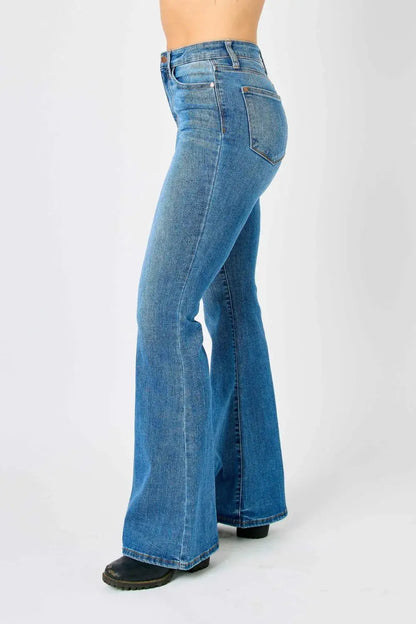 Judy Blue Full Size High-Waisted Classic Flare Jeans Plus Size.