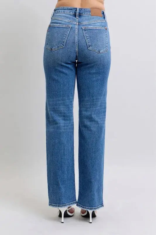 Judy Blue Full Size High Waist V-Front Vintage Wash Straight Jeans Plus Size.