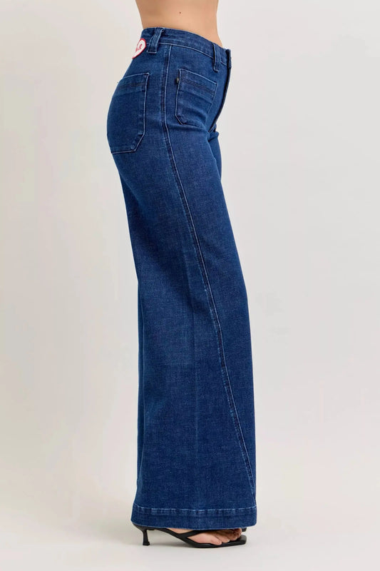 Judy Blue High-Waisted Retro Wide Jeans with Patch Pkts & Twisted Seams.