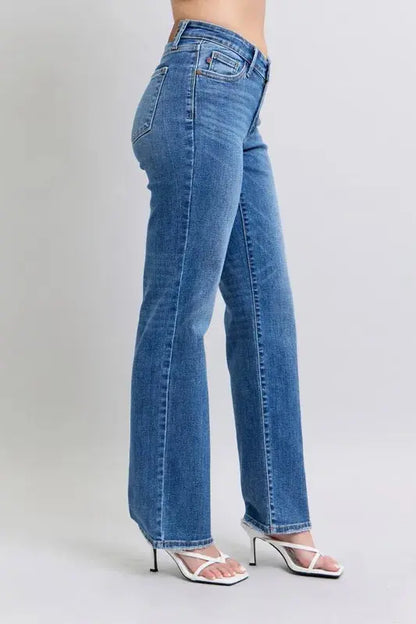 Judy Blue Full Size High Waist V-Front Vintage Wash Straight Jeans Plus Size.